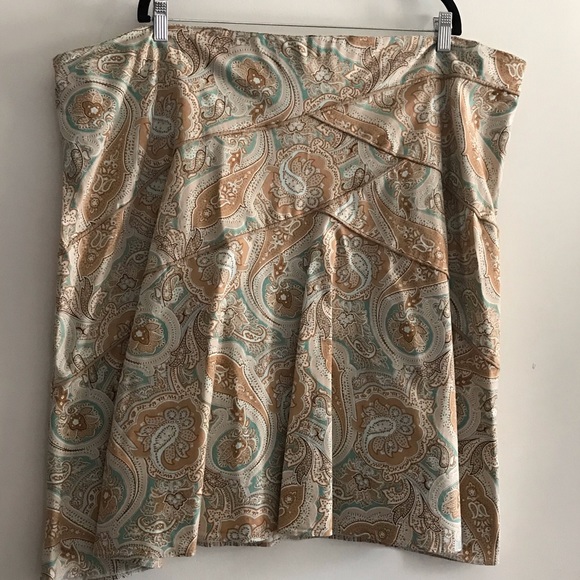 Paisley Neutrals A Line Skirt in Size 24 - Picture 2 of 7